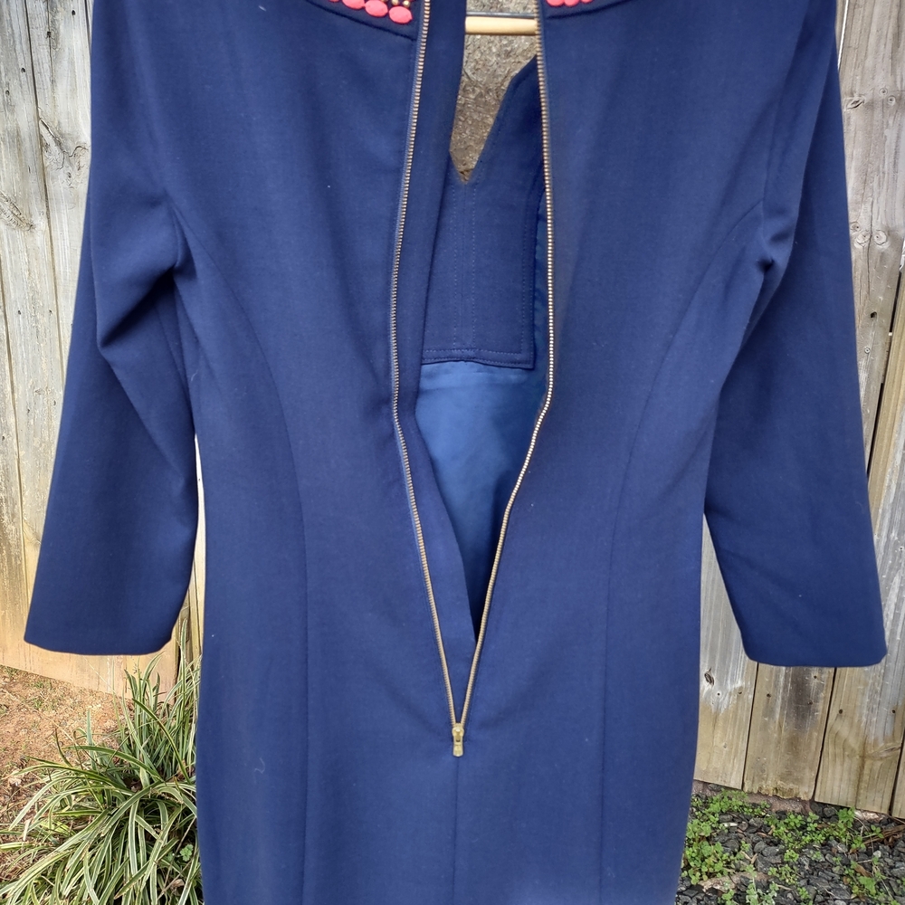 Lilly Pulitzer Navy Dress with Coral Embellishments - Picture 3 of 11